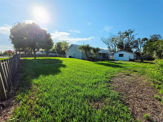 1277 GRANADA AVENUE, Daytona Beach, FL 32117