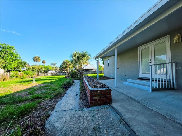 1277 GRANADA AVENUE, Daytona Beach, FL 32117