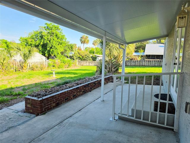 1277 GRANADA AVENUE, Daytona Beach, FL 32117