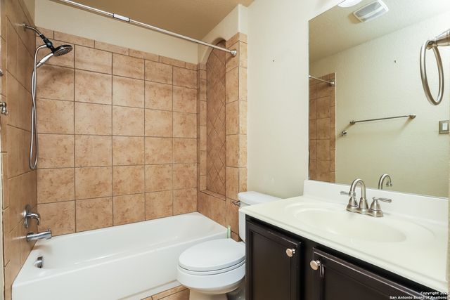 3811 Bacall, Converse, TX 78109