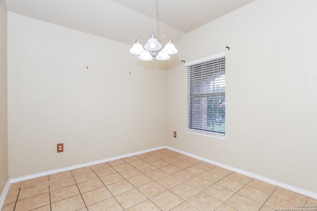3811 Bacall, Converse, TX 78109