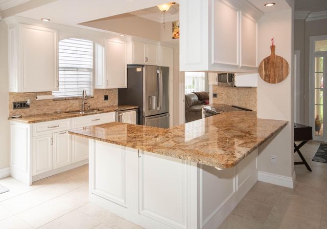 146 Lost Bridge Drive, Palm Beach Gardens, FL 33410
