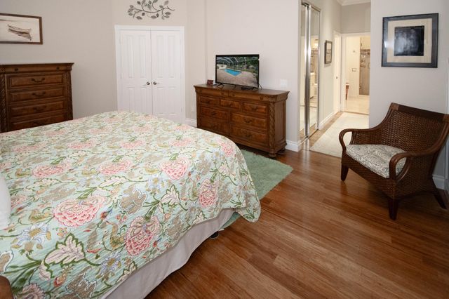 146 Lost Bridge Drive, Palm Beach Gardens, FL 33410