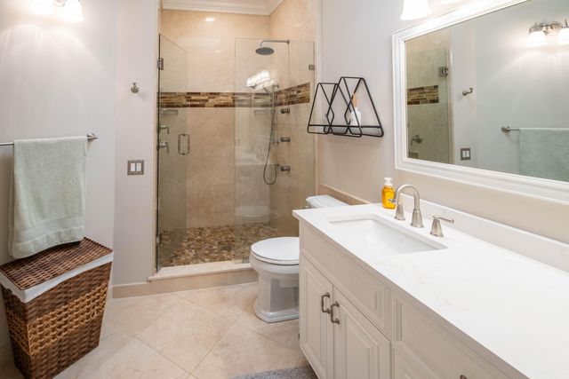 146 Lost Bridge Drive, Palm Beach Gardens, FL 33410