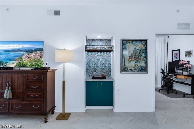 2860 Cypress Trace CIR 1813, Naples, FL 34119