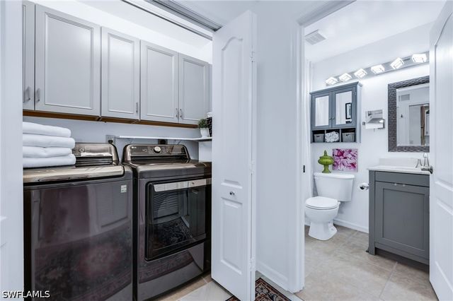2860 Cypress Trace CIR 1813, Naples, FL 34119