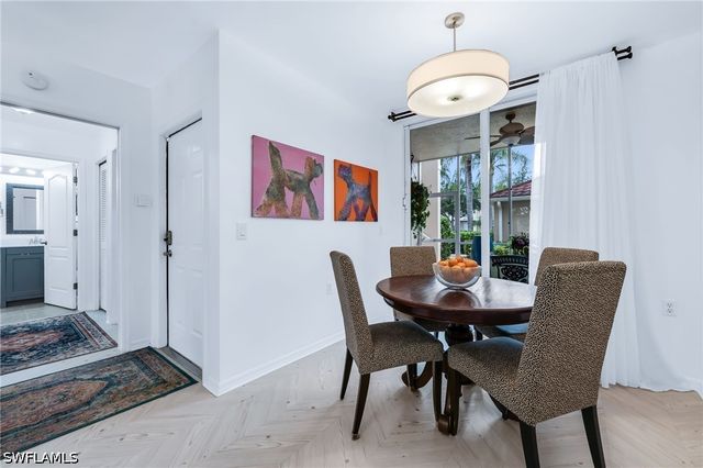 2860 Cypress Trace CIR 1813, Naples, FL 34119