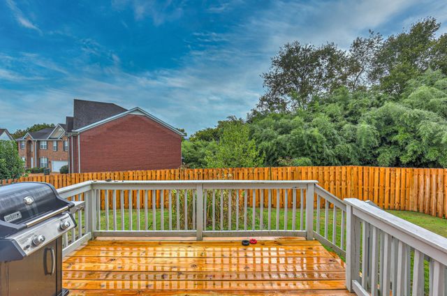 7313 Olmsted Dr, Nashville, TN 37221