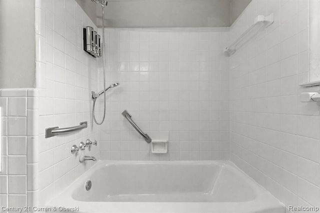 18925 Webster Avenue, Southfield, MI 48076