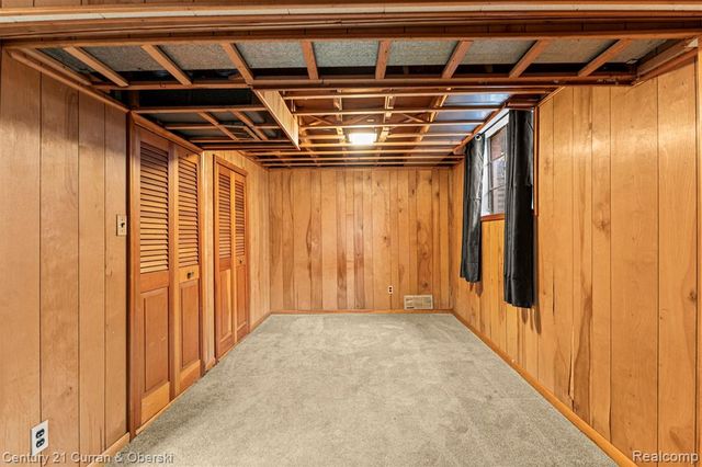 18925 Webster Avenue, Southfield, MI 48076