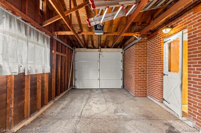 18925 Webster Avenue, Southfield, MI 48076