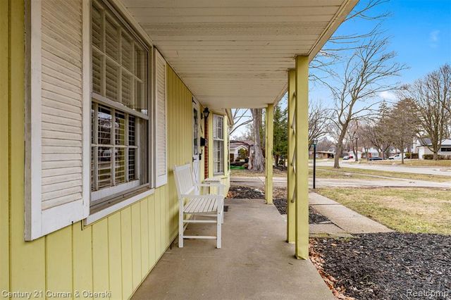 18925 Webster Avenue, Southfield, MI 48076