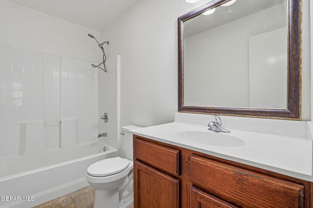 224 Flor Eucharis Drive, Socorro, TX 79927