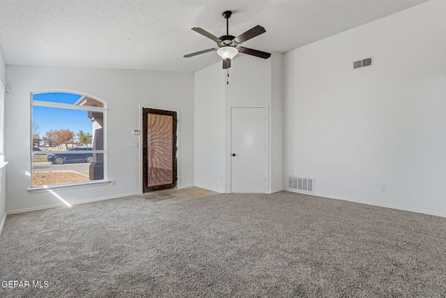 224 Flor Eucharis Drive, Socorro, TX 79927