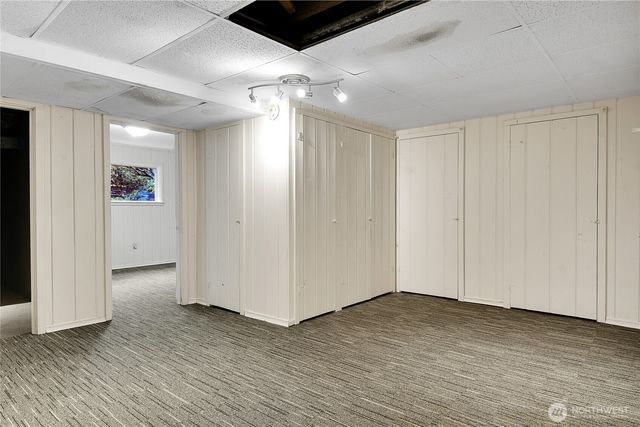 921 Sunset Way, Bellevue, WA 98004