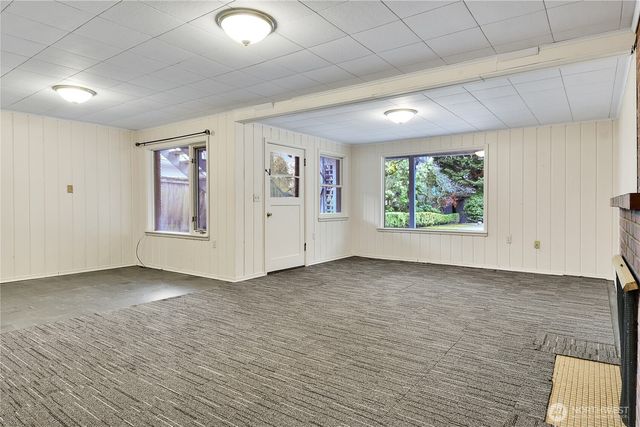 921 Sunset Way, Bellevue, WA 98004