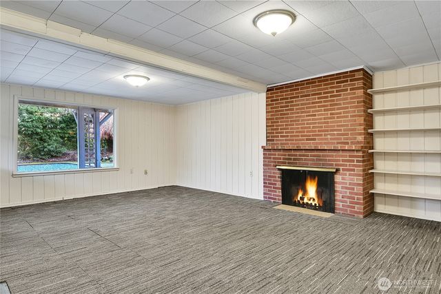 921 Sunset Way, Bellevue, WA 98004