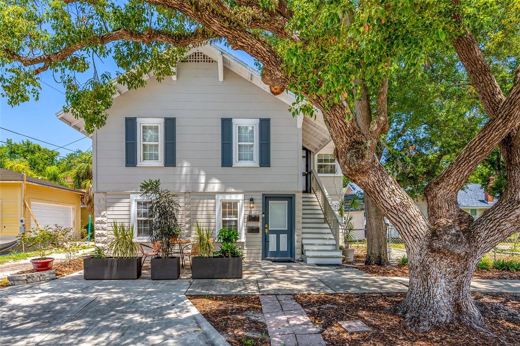 2415 11TH STREET N, St Petersburg, FL 33704