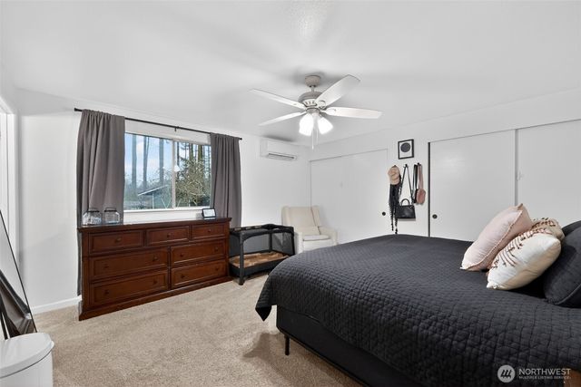 2270 Wellman Place, Oak Harbor, WA 98277