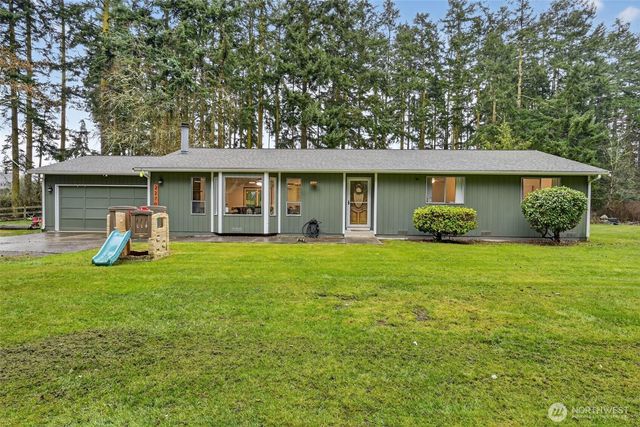 2270 Wellman Place, Oak Harbor, WA 98277
