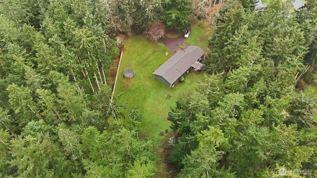2270 Wellman Place, Oak Harbor, WA 98277