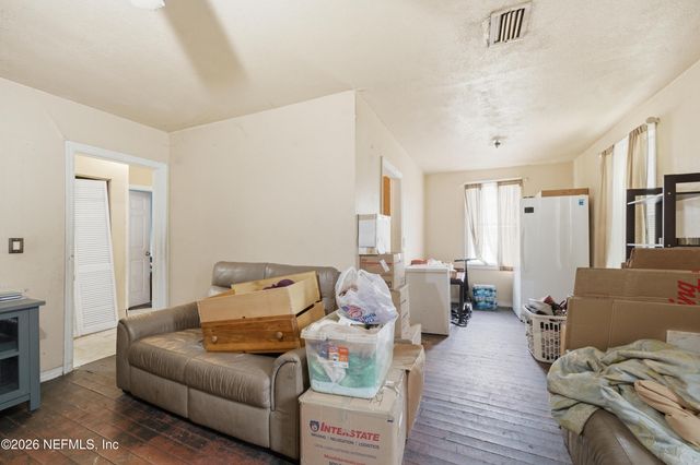 4815 LOUISA Terrace, Jacksonville, FL 32205