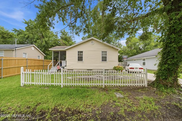 4815 LOUISA Terrace, Jacksonville, FL 32205