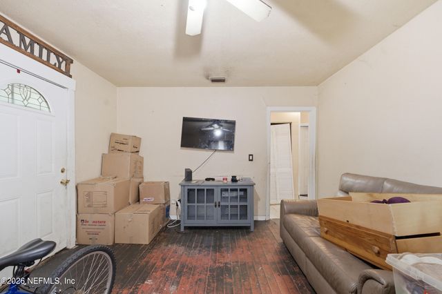 4815 LOUISA Terrace, Jacksonville, FL 32205
