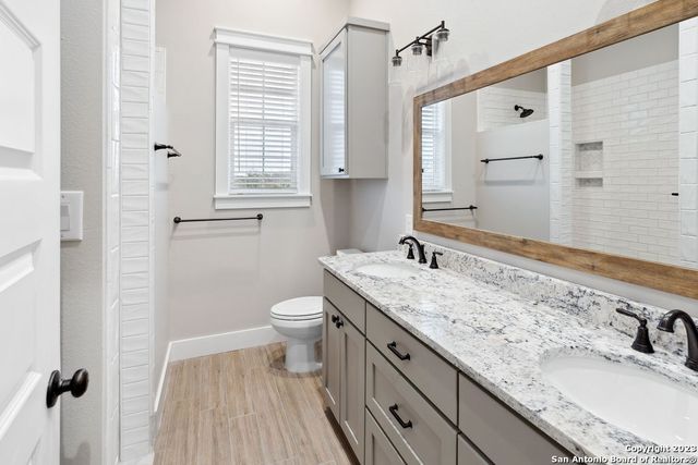 291 S EAST AVE, New Braunfels, TX 78130