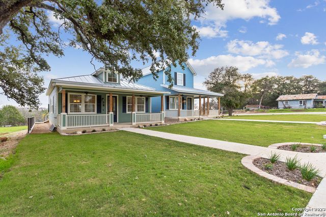 291 S EAST AVE, New Braunfels, TX 78130