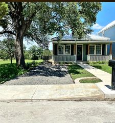 291 S EAST AVE, New Braunfels, TX 78130