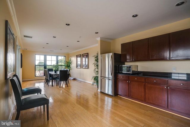 1391 Pennsylvania Ave SE Unit 471, Washington, DC 20003