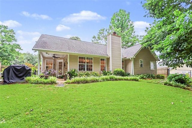 157 Cabots Creek Drive, Jefferson, GA 30549