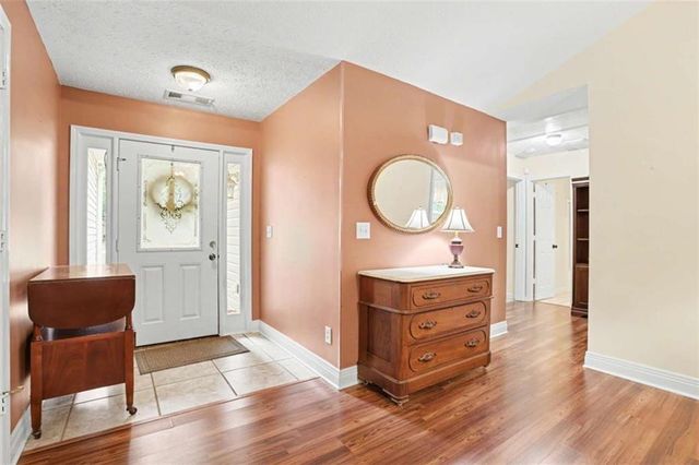 157 Cabots Creek Drive, Jefferson, GA 30549