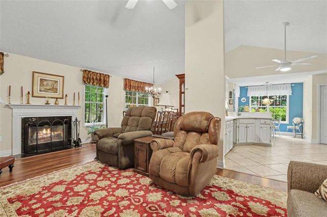 157 Cabots Creek Drive, Jefferson, GA 30549