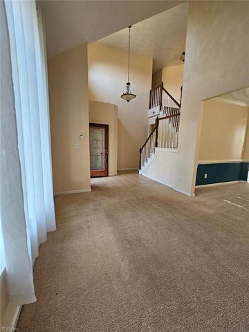 5916 Hampshire Green ST, Portsmouth, VA 23703