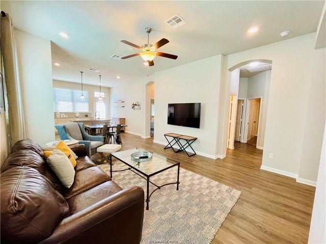 2103 Dumfries Drive, Bryan, TX 77807