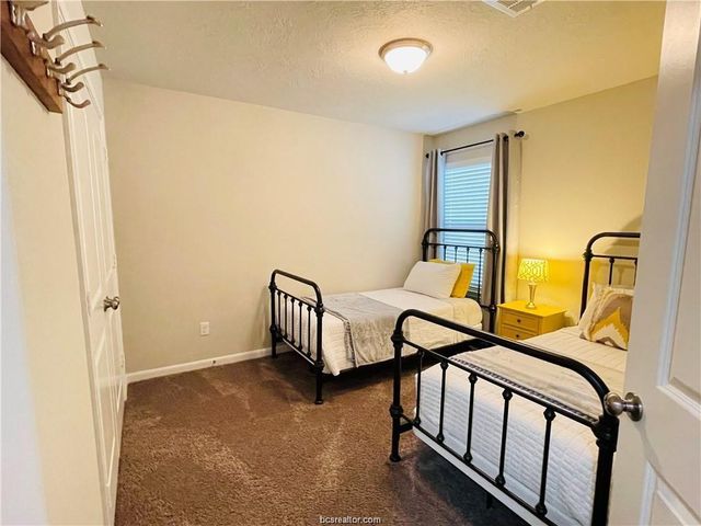 2103 Dumfries Drive, Bryan, TX 77807