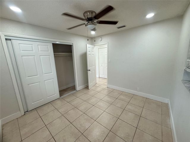 10123 N 11TH STREET B, Tampa, FL 33612