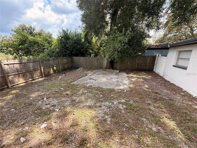 10123 N 11TH STREET B, Tampa, FL 33612