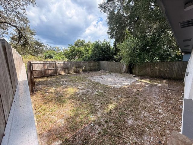 10123 N 11TH STREET B, Tampa, FL 33612