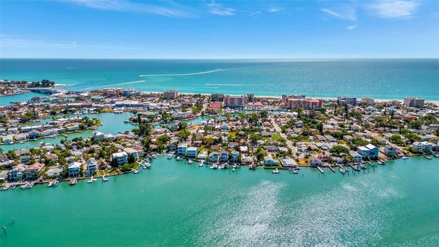 13121 4TH STREET E 2, Madeira Beach, FL 33708