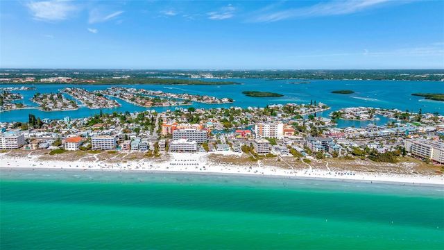 13121 4TH STREET E 2, Madeira Beach, FL 33708