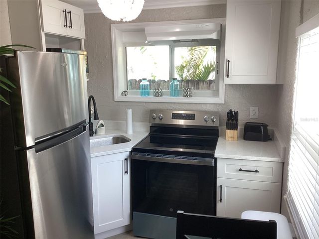 13121 4TH STREET E 2, Madeira Beach, FL 33708