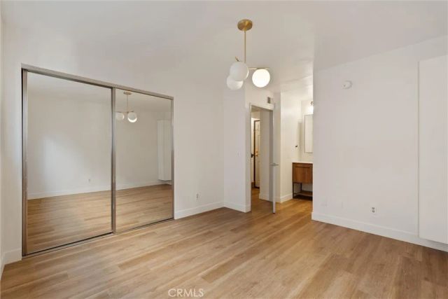 869 S Wooster 303, Los Angeles, CA 90035