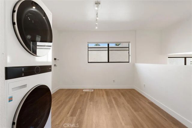 869 S Wooster 303, Los Angeles, CA 90035
