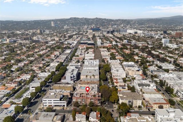 869 S Wooster 303, Los Angeles, CA 90035