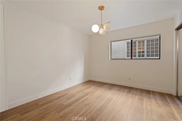 869 S Wooster 303, Los Angeles, CA 90035