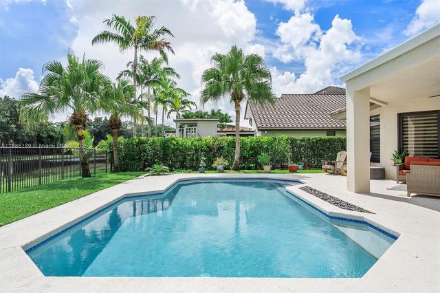 430 Alexandra Cir, Weston, FL 33326