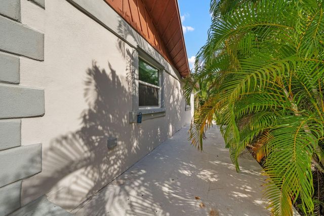 13359 Marcella Boulevard, Loxahatchee Groves, FL 33470